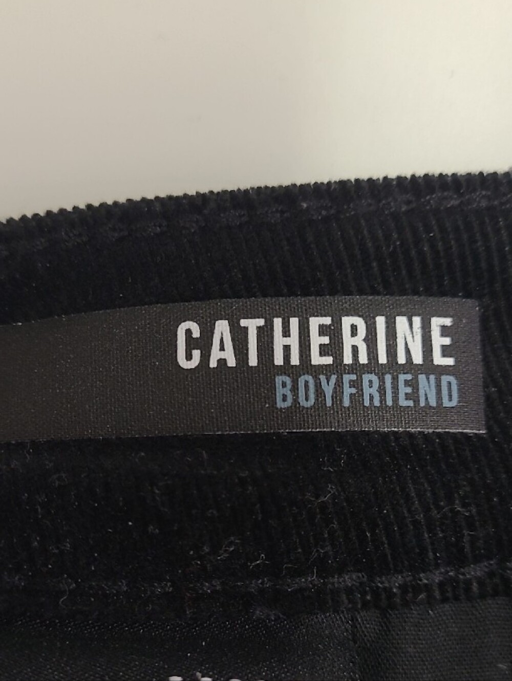 KUT From The Kloth Catherine Boyfriend Corduroy Pants Black Size 6 High Rise - Picture 5 of 8